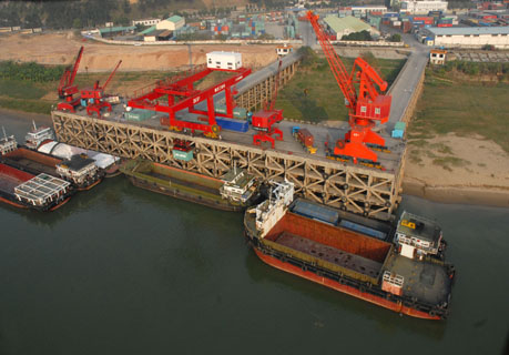 福加德公司各项经营指标同步增长 三榕港：港口物流如虎添翼